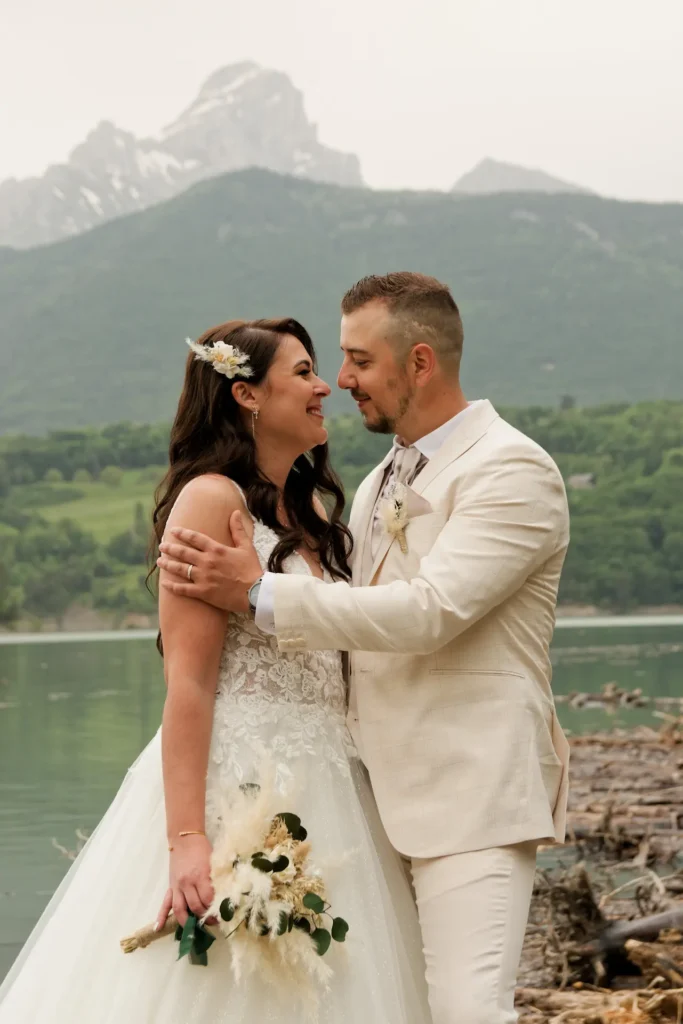 Photographe de mariage à Corps, réception à la Salle Tuile au Loup